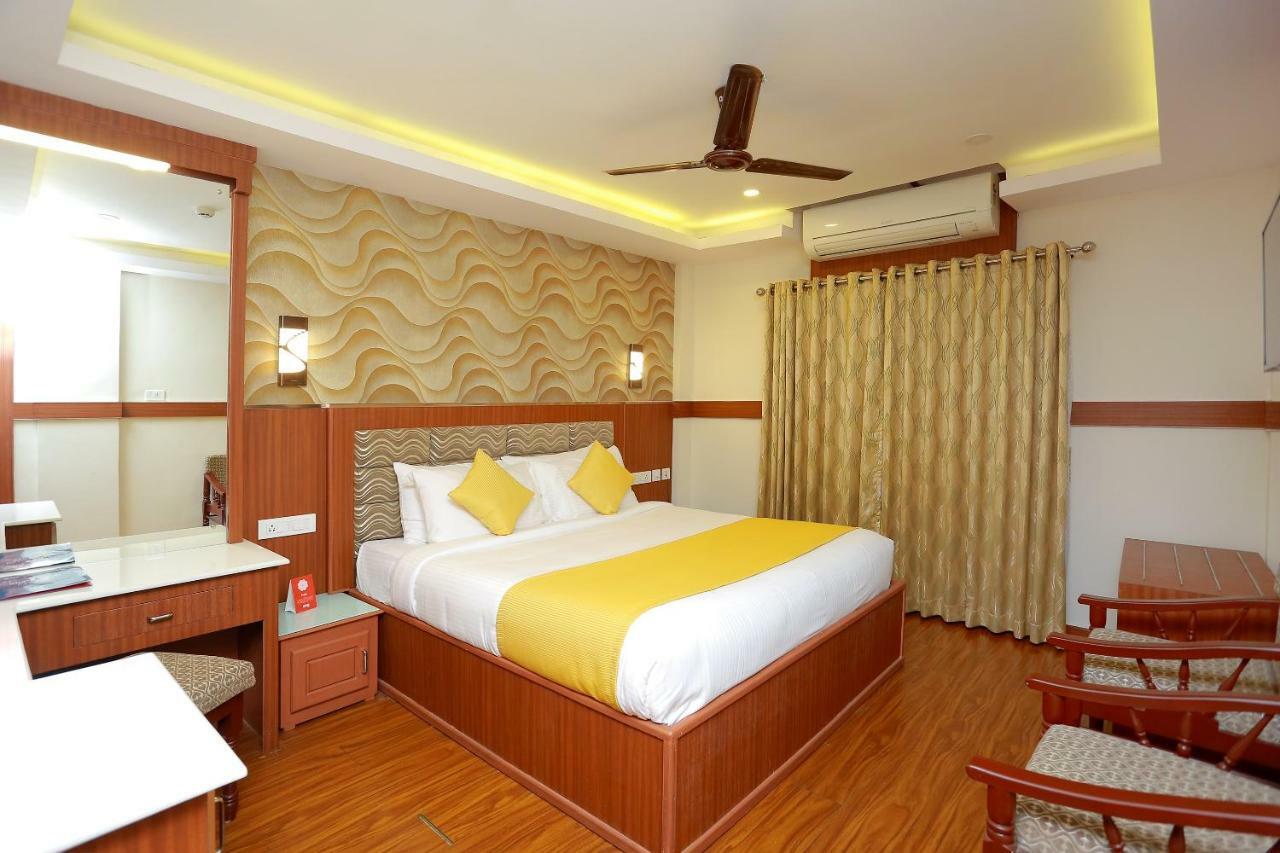 Capital O Kovilakam Residency Thrissur Buitenkant foto